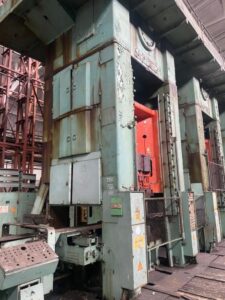 Trimming press TMP Voronezh K04.150.242 - 1600 ton (ID:75857) - Dabrox.com