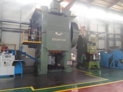 Hot forging press TMP Voronezh KA8044 — 2500 ton (Photo 3)