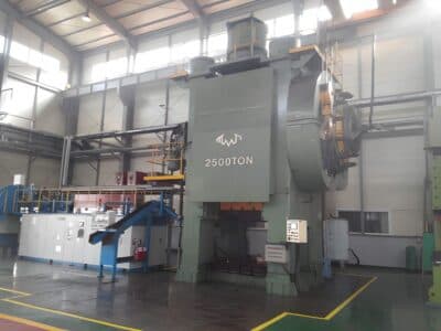 Hot forging press TMP Voronezh KA8044 — 2500 ton (Photo 2)