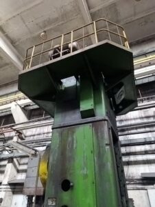 Trimming press TMP Voronezh KA2536 - 400 ton (ID:76207) - Dabrox.com