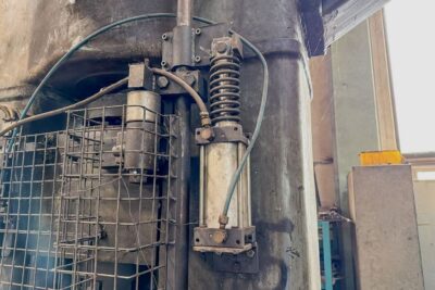 Friction screw press Berrenberg RSPe 230/300 — 300 ton (Photo 12)