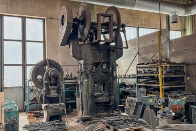 Friction screw press Berrenberg RSPe 230/300 — 300 ton (Photo 15)