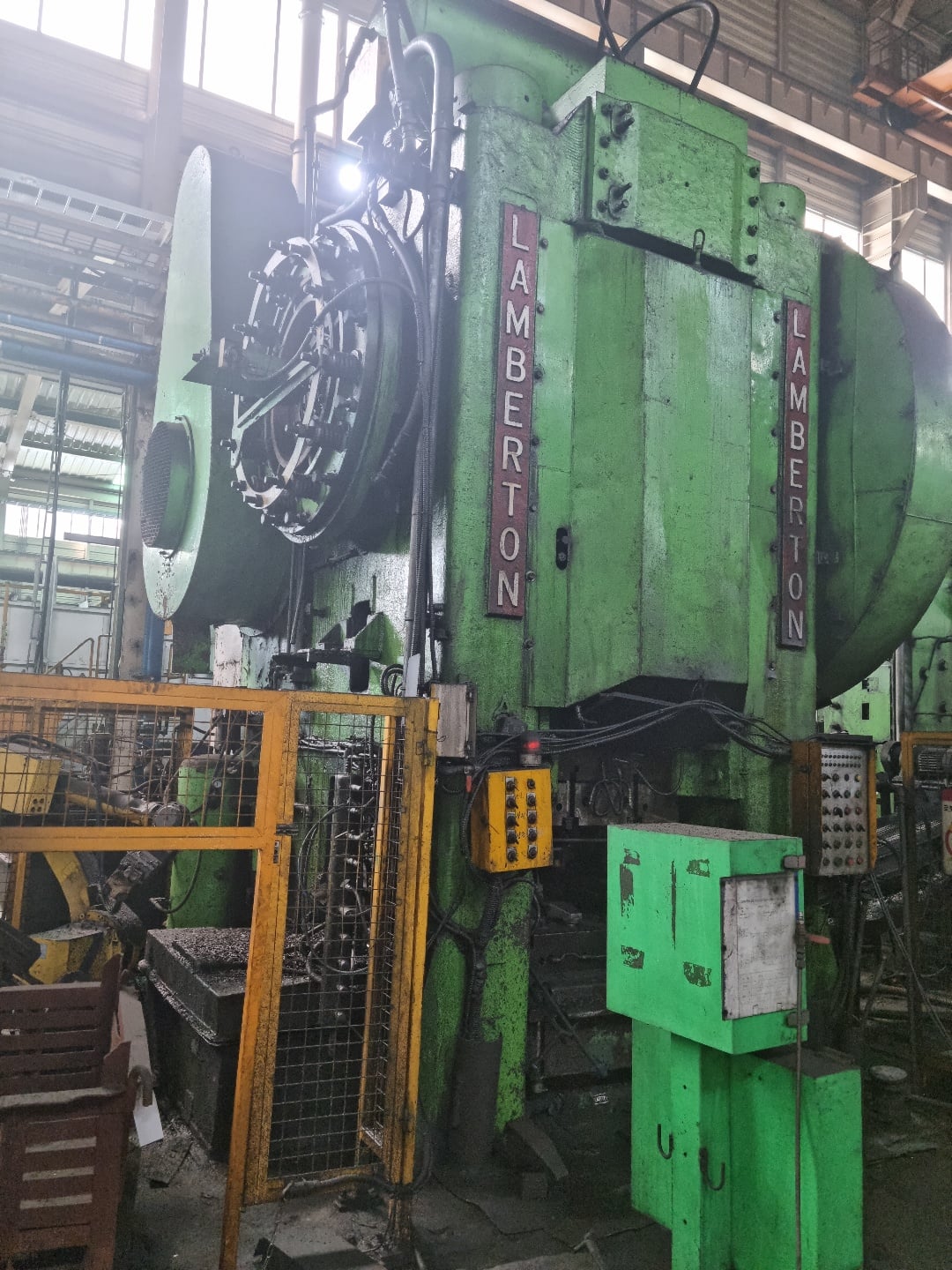 Hot forging press line Lamberton 2000 MT - 2000 ton (ID:76015) - Dabrox.com