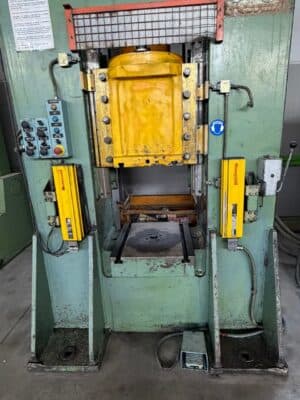 Friction screw press Gamei PHG 200/315 — 315 ton (Photo 3)