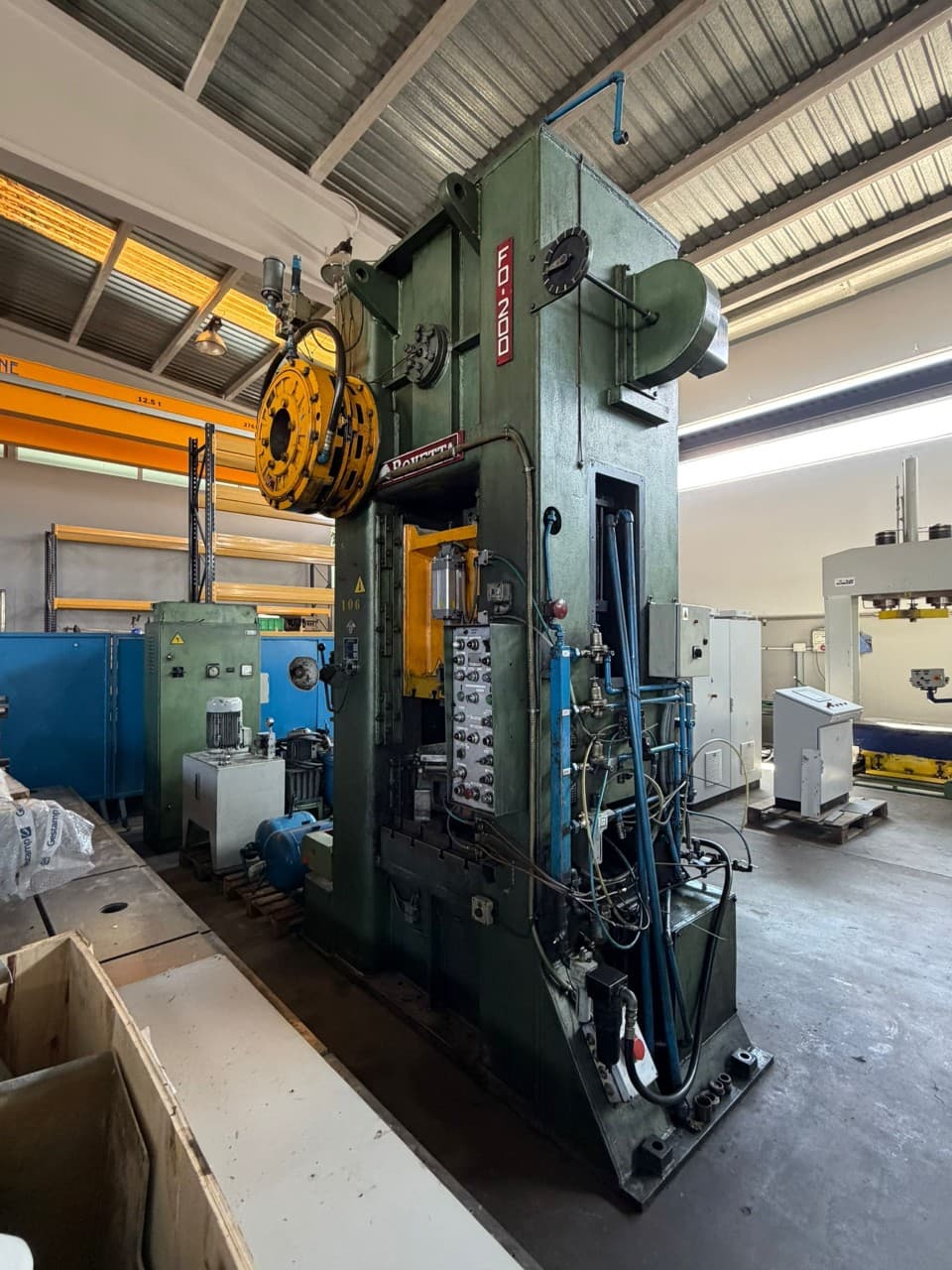 Hot forging press Rovetta FO200 — 200 ton
