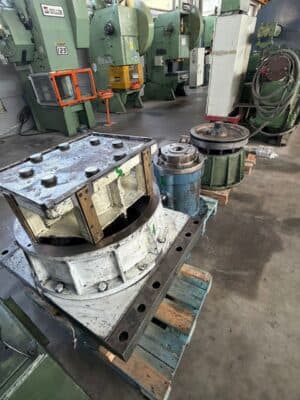 Hot forging press Rovetta FO300 — 300 ton (Photo 1)