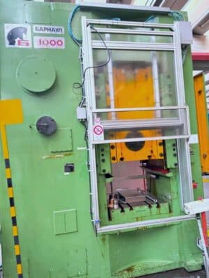Knuckle joint press Barnaul KB8340 B — 1000 ton (Photo 2)