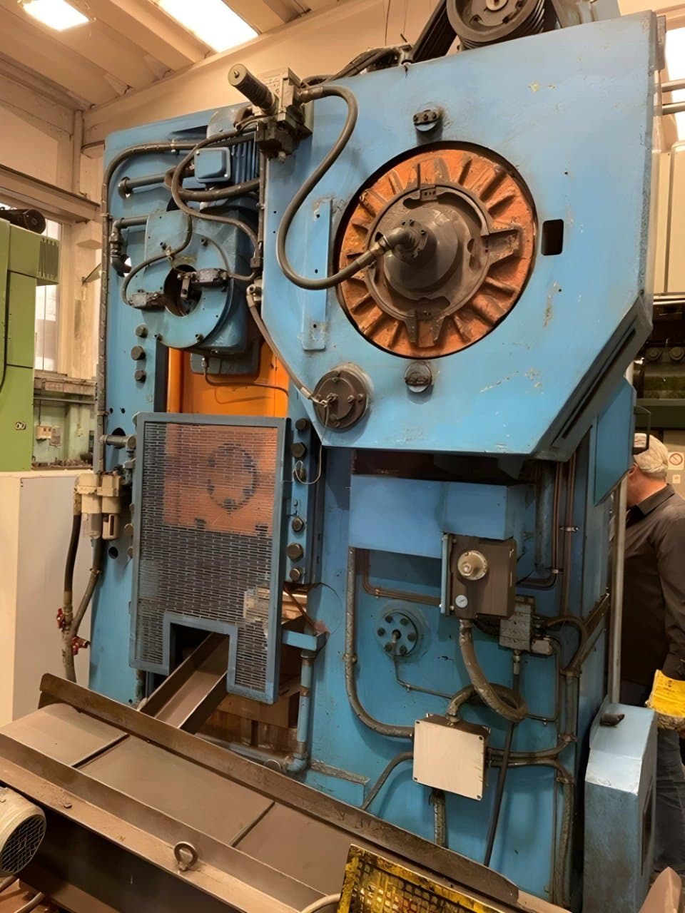 Knuckle joint press Barnaul KB8336 — 400 ton