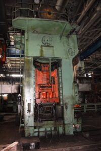 Trimming press TMP Voronezh K7640 — 1000 ton