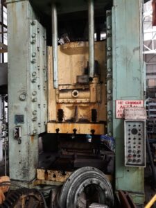 Trimming press TMP Voronezh K2538 - 630 ton (ID:75870) - Dabrox.com
