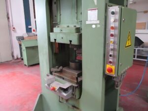 Screw press Weingarten PA 140 - 320 ton (ID: S89421) - Dabrox.com