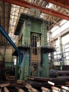 Hot forging hydraulic press Dnepropress PA2646 — 4000 ton