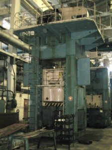 Trimming press TMP Voronezh KG2540 — 1000 ton