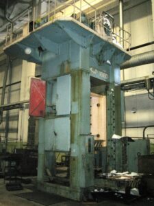 Trimming press TMP Voronezh KG2540 - 1000 ton (ID:75636) - Dabrox.com