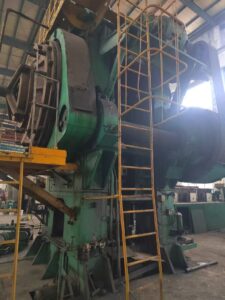 Hot forging press TMP Voronezh K8544 - 2500 ton (ID: 76301) - Dabrox.com