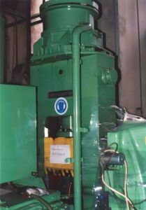 Screw press Weingarten PS 125 — 110 ton