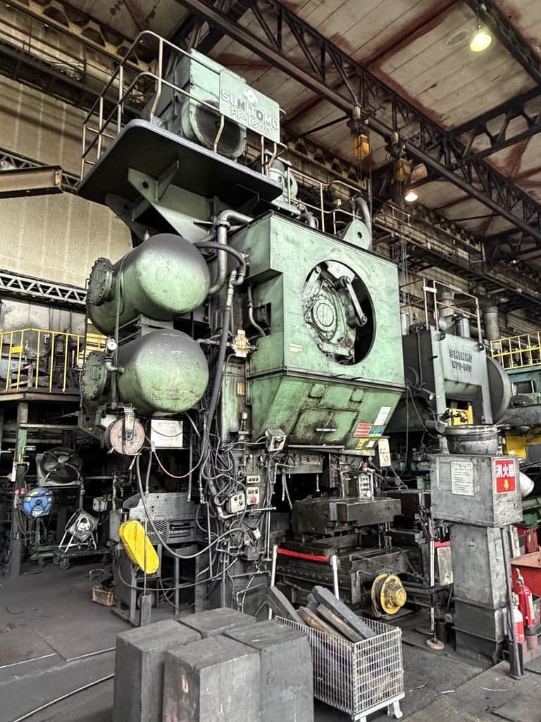 Closed-die forging press Sumitomo FP1600 — 1600 ton