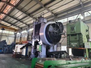 Hot forging press TMP Voronezh KB8042 - 1600 ton (ID: S89629) - Dabrox.com