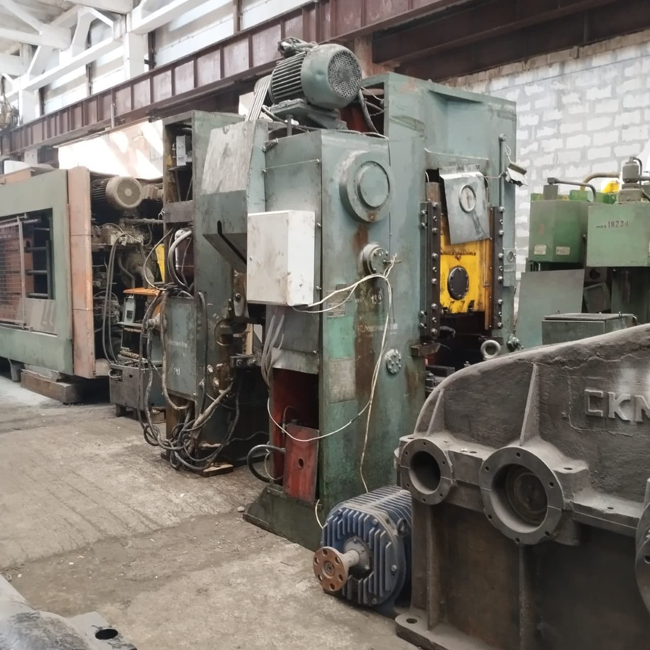 Knuckle joint press Barnaul KB8336 — 400 ton