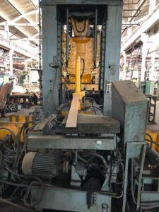 Trimming press TMP Voronezh K2540 - 1000 ton (ID:S80849) - Dabrox.com