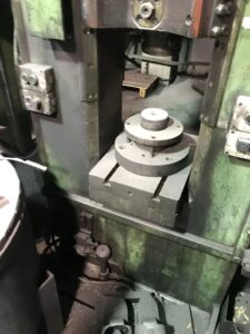 Friction screw press Vaccari 6PS - 165 ton (ID: 76313) - Dabrox.com