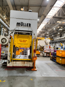Hydraulic press Muller ZE 250/315 — 315 ton