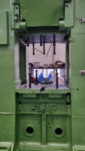 Hot forging press Eumuco SP 100 C - 1000 ton (ID: 76318) - Dabrox.com