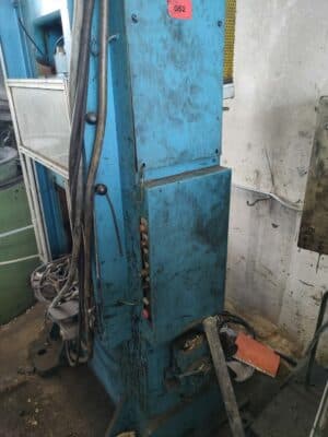 Screw press Weingarten PS 160 — 250 ton (Photo 3)