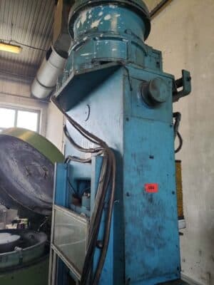 Screw press Weingarten PS 160 — 250 ton (Photo 8)