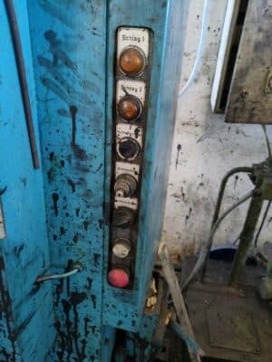 Screw press Weingarten PS 160 — 250 ton (Photo 1)