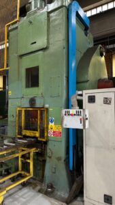 Knuckle joint press Kieserling KKPR 1600 - 1600 ton (ID: 76312) - Dabrox.com