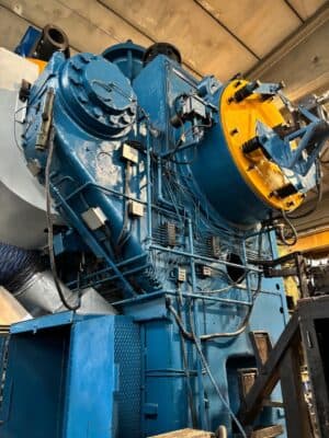 Hot forging press Eumuco SP 200 — 2000 ton (Photo 9)