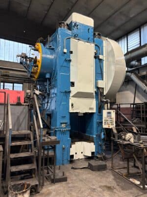 Hot forging press Eumuco SP 200 — 2000 ton (Photo 10)