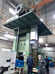 Cold forging press Wilkins & Mitchel S1-1250-42-48 — 1250 ton