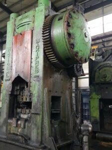 Hot forging press National Maxipres 1600 - 1600 ton (ID:76054) - Dabrox.com
