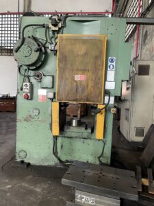 Knuckle joint press Barnaul KB8336 B — 400 ton
