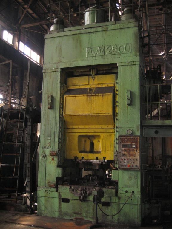 Knuckle joint press TMP Voronezh KB8044 - 2500 ton (ID: S85117) - Dabrox.com