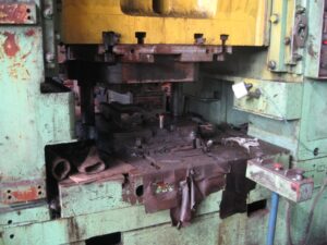 Knuckle joint press TMP Voronezh KB8044 - 2500 ton (ID:S85117) - Dabrox.com