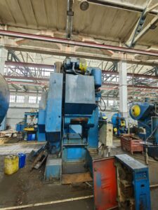 Knuckle joint press Barnaul K8340 — 1000 ton