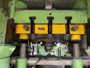 Cold forging press Aida PK-200 - 2000 ton (ID: 76330) - Dabrox.com
