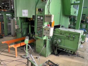 Cold forging press Aida PK-200 - 2000 ton (ID: 76330) - Dabrox.com