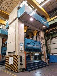 Stamping press TMP Voronezh K4043 - 2000 ton (ID: 76332) - Dabrox.com