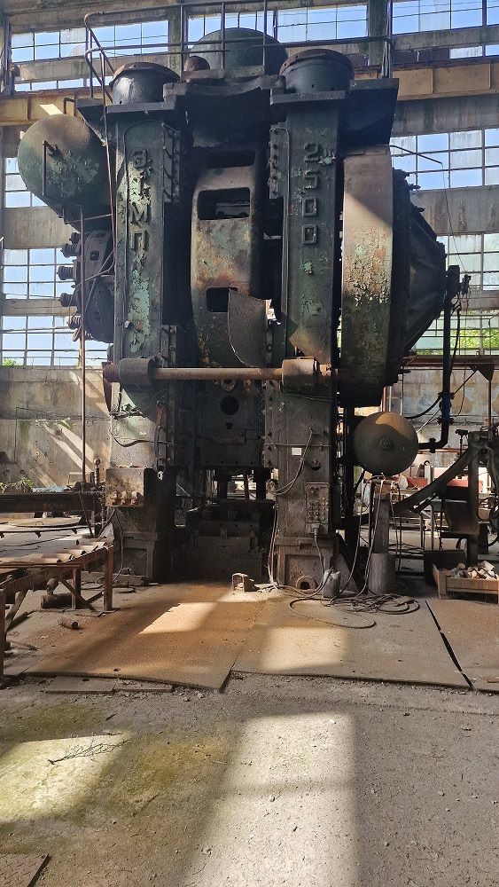 Hot forging press TMP Voronezh K8544 - 2500 ton (ID: S90045) - Dabrox.com