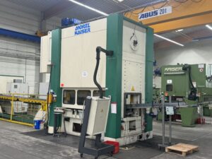 Stamping press line Kaiser KSTU 3150 - 315 ton (ID: S89874) - Dabrox.com