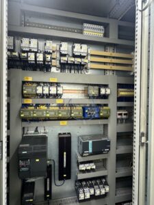 Stamping press line Kaiser KSTU 5000 - 500 ton (ID: S89903) - Dabrox.com